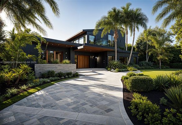 Backyard, Exterior, Facade, Modern