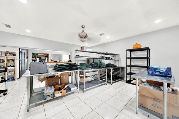 Home Office, Interior, Recessed Lighting