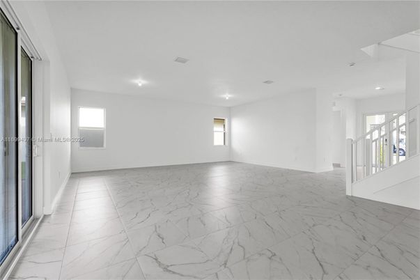 Empty room, Interior, Marble, Recessed Lighting