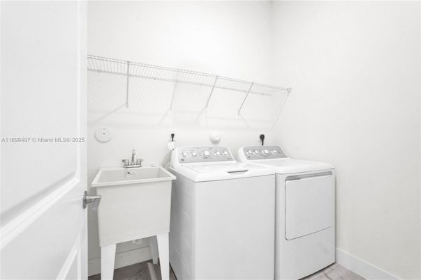 Interior, Utility Closets, Washer