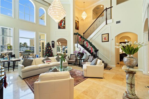 Chandelier, Interior, Living room, Pendant Lights, Recessed Lighting