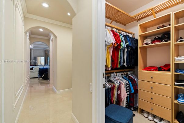 Interior, Recessed Lighting, Walk-in Closets