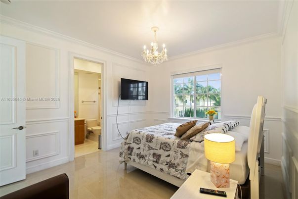 Bathroom, Bedroom, Chandelier, Interior