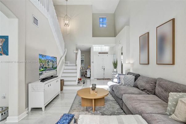 Interior, Living room, Pendant Lights