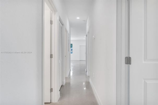 Interior, Recessed Lighting
