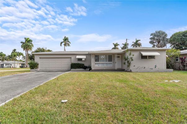 Attached, Backyard, Exterior, Facade, Ranch