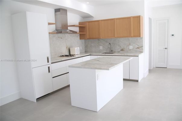 Interior, Kitchen, Marble Walls, Recessed Lighting