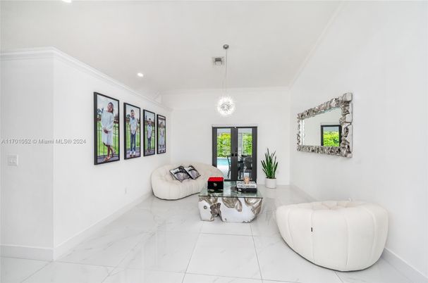 Interior, Living room, Marble, Pendant Lights, Recessed Lighting