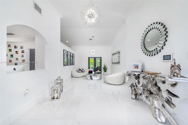 Chandelier, Interior, Living room, Marble, Recessed Lighting