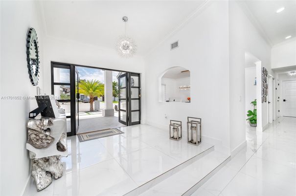 Chandelier, Interior, Recessed Lighting