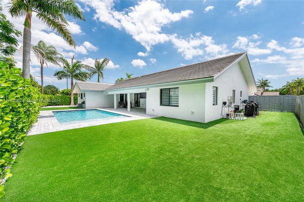 Backyard, Exterior, Pool