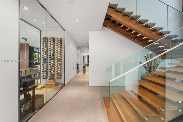Interior, Recessed Lighting, Wine Storage