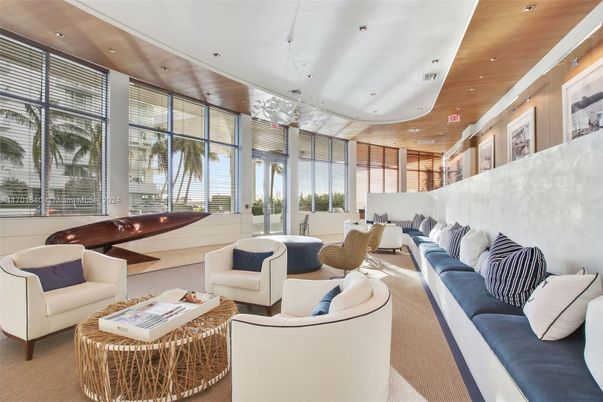 Interior, Living room, Recessed Lighting, Wooden Ceilings