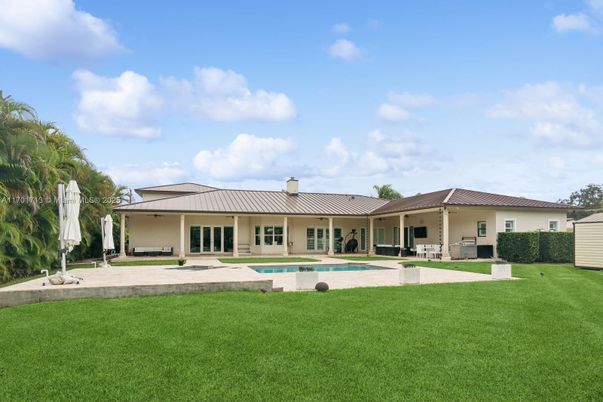 Backyard, Exterior, Pool