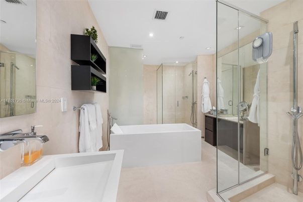 Bathroom, Free Standing Baths, Glass Shower, Interior, Recessed Lighting