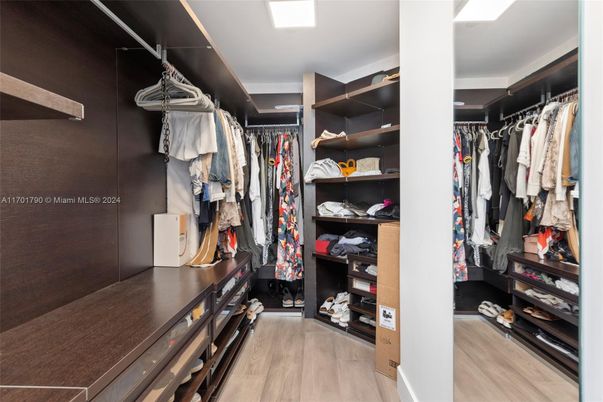 Interior, Recessed Lighting, Walk-in Closets, Wood Texture Flooring
