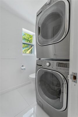 Interior, Utility Closets, Washer