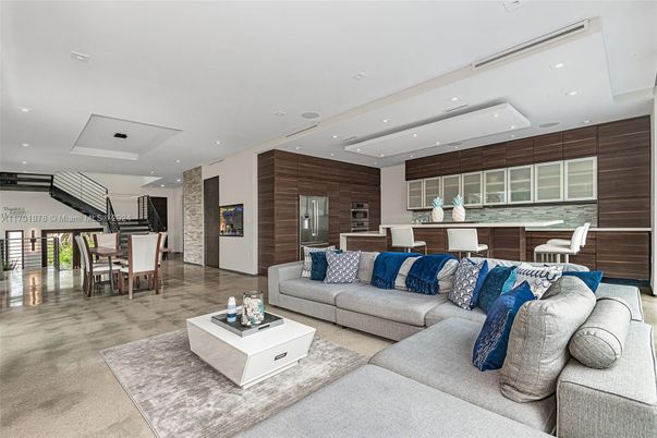 Dining room, Interior, Kitchen, Living room, Recessed Lighting, Wooden Walls