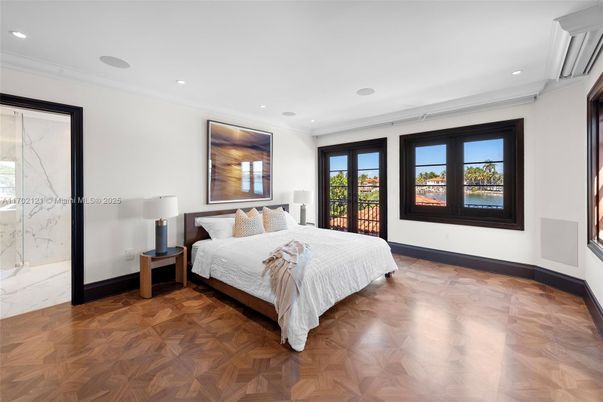 Bedroom, Interior, Marble Walls, Recessed Lighting, Wood Texture Flooring