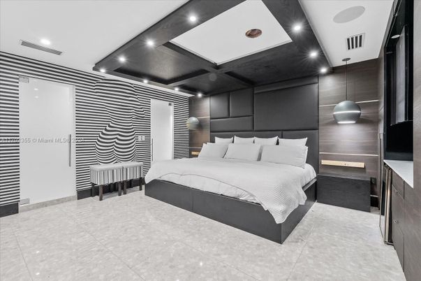 Bedroom, Interior, Recessed Lighting