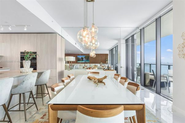 Dining room, Interior, Kitchen, Pendant Lights