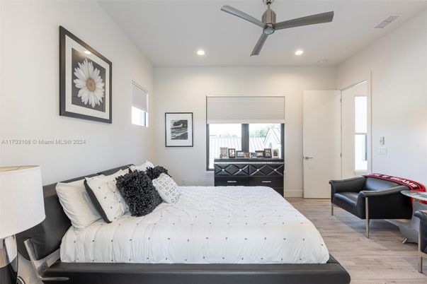 Bedroom, Interior, Recessed Lighting, Wood Texture Flooring