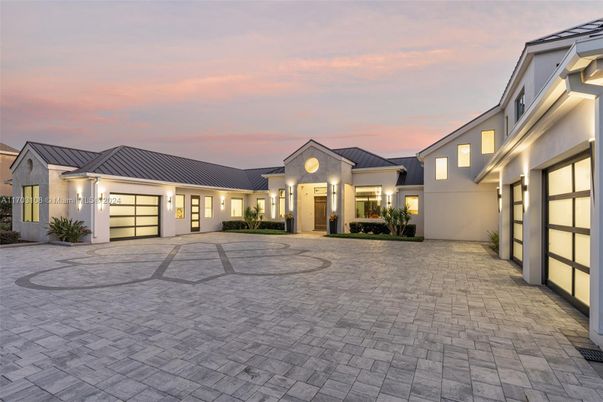 Attached, Backyard, Exterior, Facade, Ranch