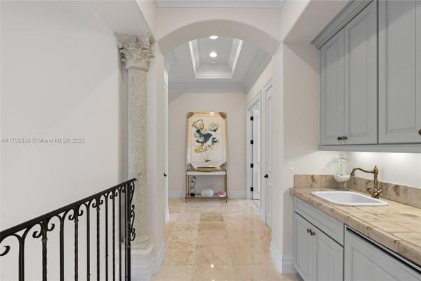 Bathroom, Interior, Recessed Lighting, Tile Countertops