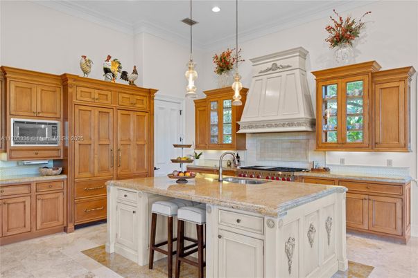 Interior, Kitchen, Pendant Lights, Recessed Lighting