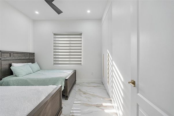 Bedroom, Interior, Marble, Recessed Lighting