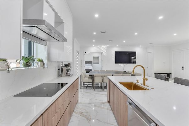 Interior, Kitchen, Marble, Recessed Lighting, Stainless Steel Appliances