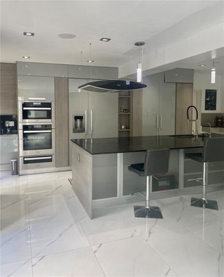 Interior, Kitchen, Pendant Lights, Recessed Lighting, Stainless Steel Appliances