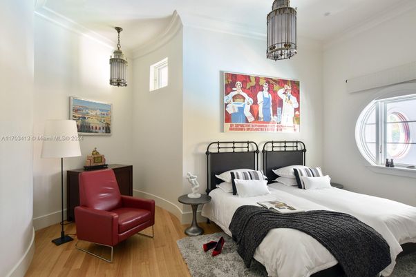 Bedroom, Interior, Pendant Lights, Wood Texture Flooring