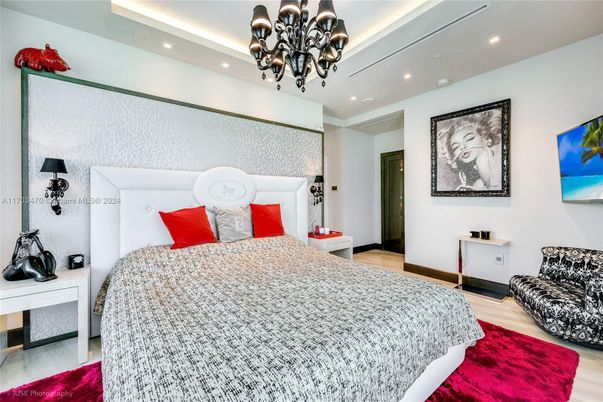 Bedroom, Chandelier, Interior, Recessed Lighting, Wood Texture Flooring