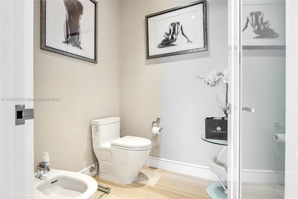 Bathroom, Interior, Wood Texture Flooring