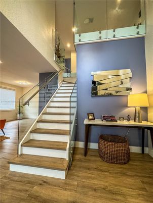 Interior, Pendant Lights, Recessed Lighting, Wood Texture Flooring
