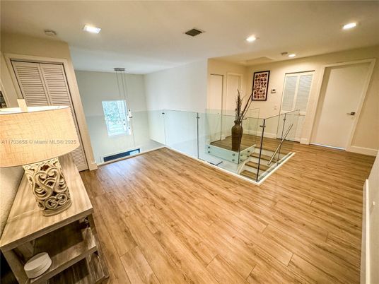 Interior, Pendant Lights, Recessed Lighting, Wood Texture Flooring