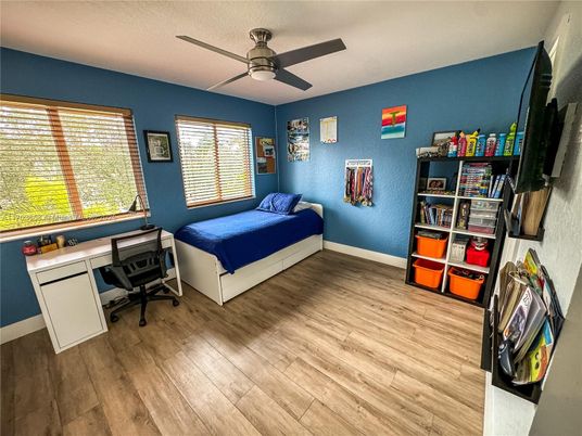 Bedroom, Home Office, Interior, Wood Texture Flooring