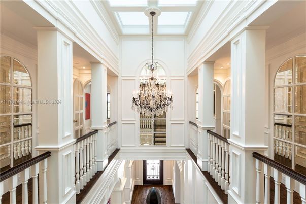 Chandelier, Interior, Wood Texture Flooring