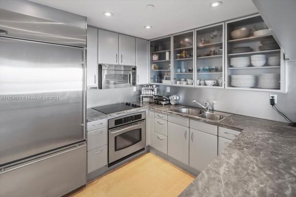 Interior, Kitchen, Recessed Lighting, Stainless Steel Appliances, Wood Texture Flooring