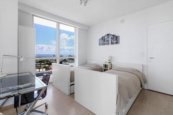 Bedroom, Home Office, Interior, Water