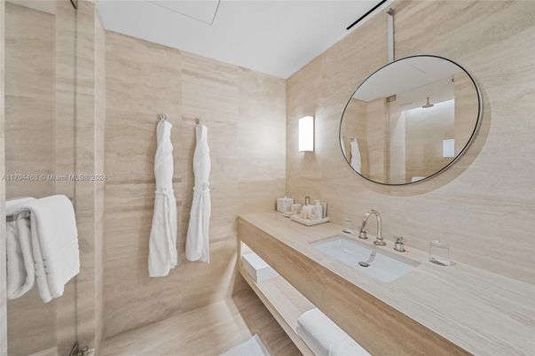 Bathroom, Dual Sink Vanities, Interior, Wood Texture Flooring