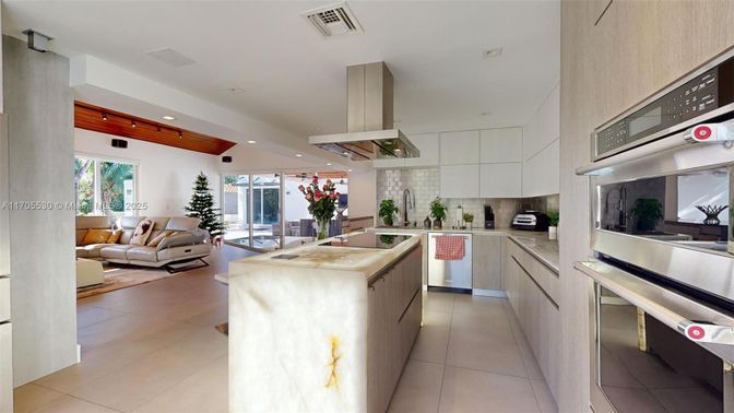 Interior, Kitchen, Living room, Recessed Lighting, Stainless Steel Appliances