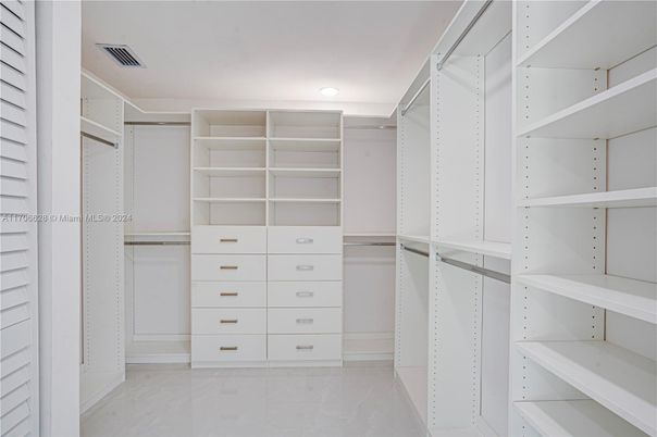 Interior, Recessed Lighting, Walk-in Closets