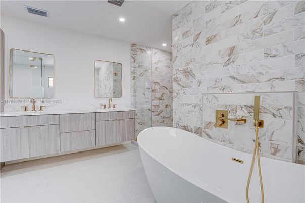 Bathroom, Dual Sink Vanities, Free Standing Baths, Interior, Marble Walls, Recessed Lighting