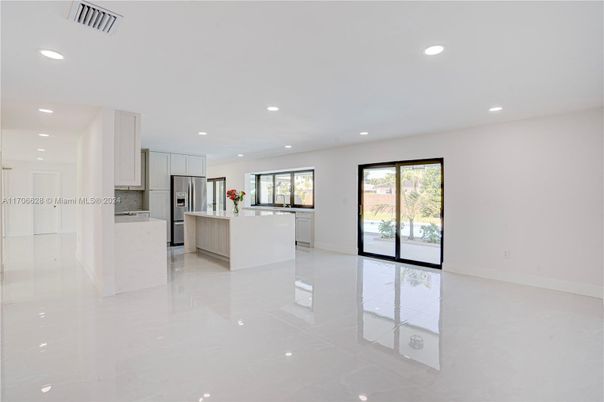 Interior, Kitchen, Recessed Lighting
