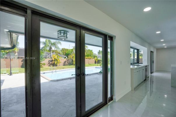 Interior, Recessed Lighting