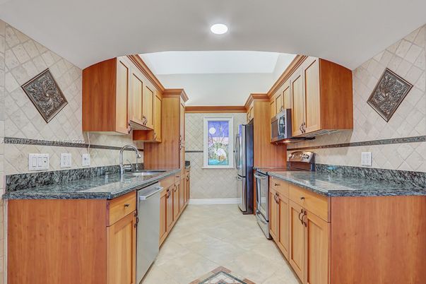 Interior, Kitchen, Recessed Lighting