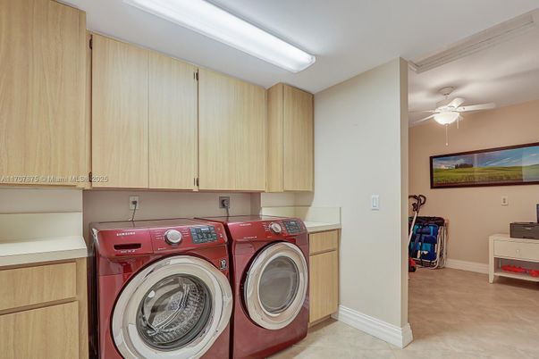 Interior, Washer