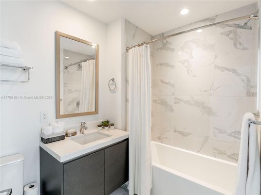Bathroom, Interior, Marble Walls, Recessed Lighting
